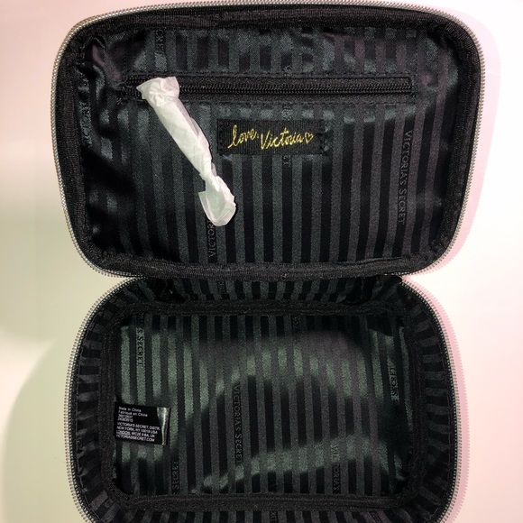 🎀 Victorias Secret Bags Bundle!! 🎀 - Picture 8 of 8